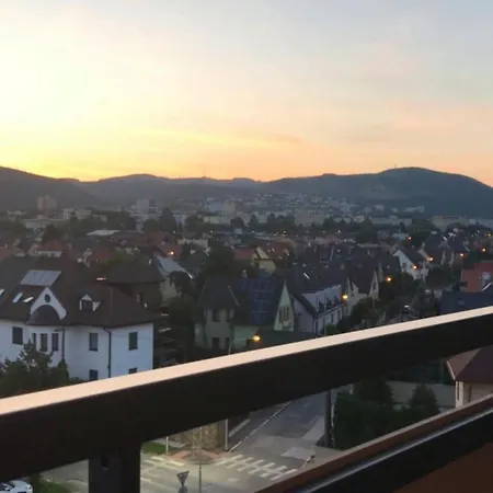 Apartment Iman With Privat Garage Parking Free, 5 Minute Walk To The Center *