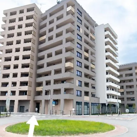 Iman With Privat Garage Parking Free, 5 Minute Walk To The Center Kosice