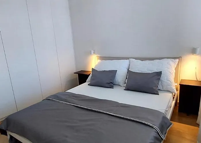 Appartamento Iman With Privat Garage Parking Free, 5 Minute Walk To The Center Košice